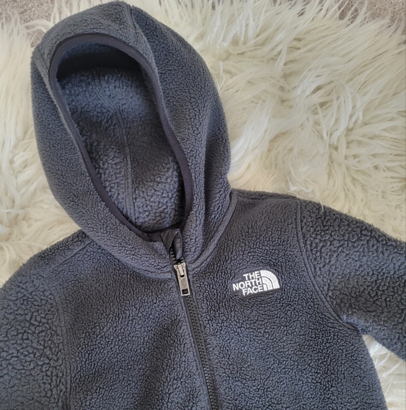The North Face Boys’ Forrest Fleece Full-Zip Hoodie - Picture 3 of 10